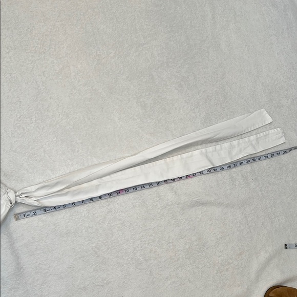 Pants Store White Ruched Tie Front Crop Top - Picture 9 of 11